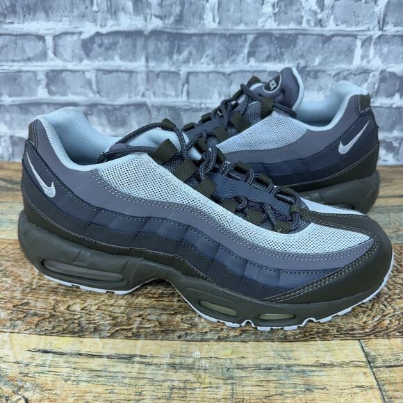 Nike Air Max 95 Classic Cargo Khaki Pure Platinum 749766-302 Mens Size 9 New main image 7